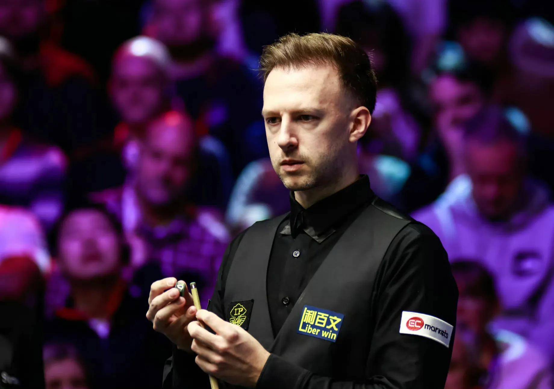 两支球队在 两支球队在