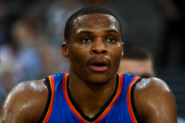 逼迫爵士防 逼迫爵士防